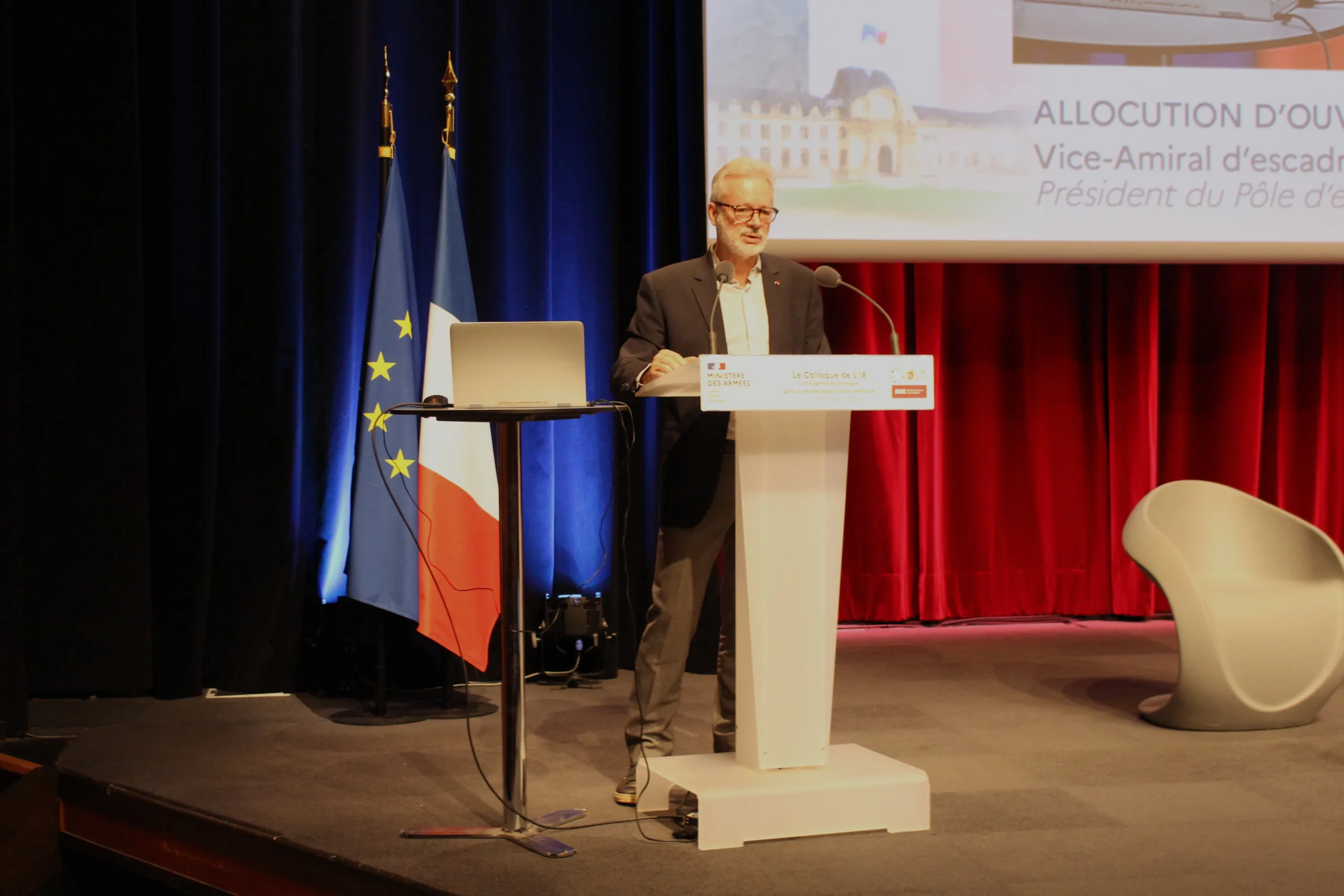 Colloque De L Ie L Intelligence Conomique Dans Un Monde Toujours